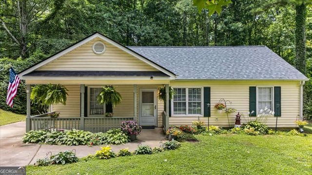 129 Whispering Pine Lane NE, White, GA 30184