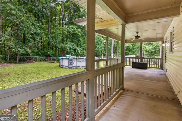 129 Whispering Pine Lane NE, White, GA 30184
