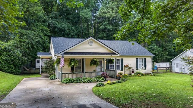 129 Whispering Pine Lane NE, White, GA 30184