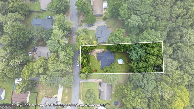 129 Whispering Pine Lane NE, White, GA 30184
