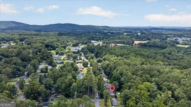 129 Whispering Pine Lane NE, White, GA 30184