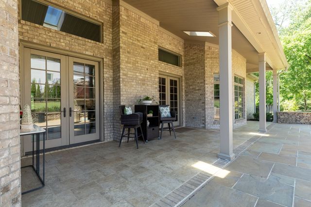 1000 Morchella Private Way, Hendersonville, TN 37075