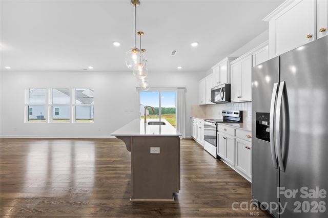 2312 Morgan Hills Drive, Albemarle, NC 28001