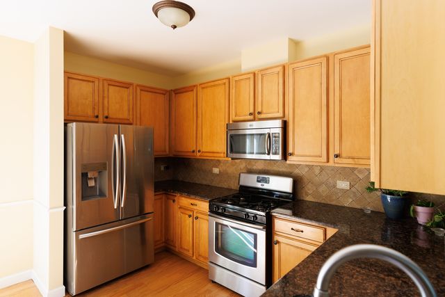 1905 Concord Drive, Mchenry, IL 60050