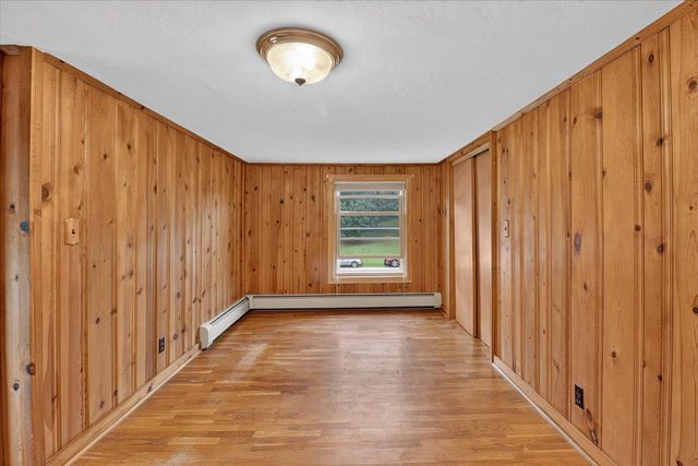 825 W Happy Hollow Road, Janesville, WI 53546