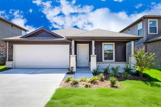 212 Fairmeade Drive, Terrell, TX 75160