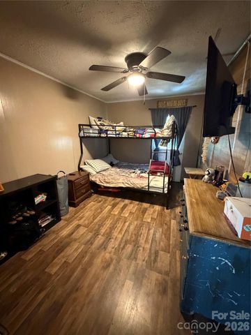 1663 Bailey Branch Road, Burnsville, NC 28714