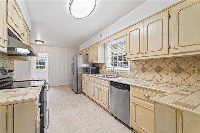 5471 RICH RD, Memphis, TN 38120