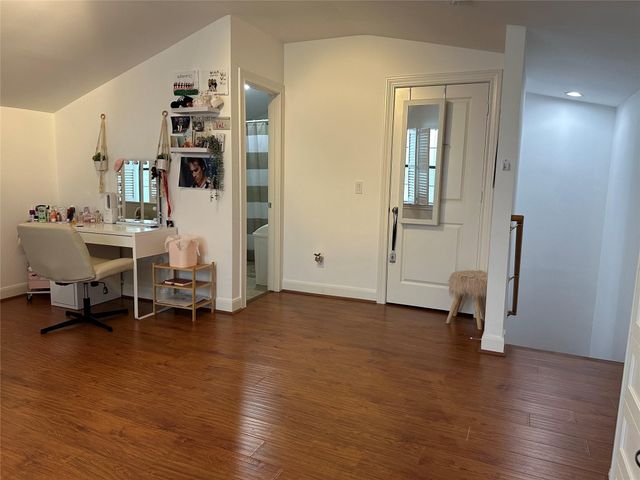 30 Riva Row, Spring, TX 77380