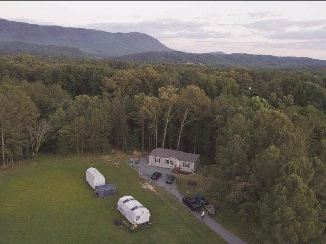 177 Lifestyle Way, Benton, TN 37307