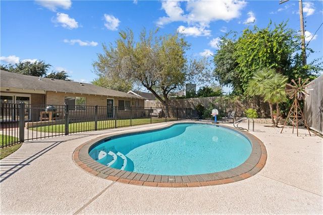 1706 W Jonquil Avenue, Mcallen, TX 78501