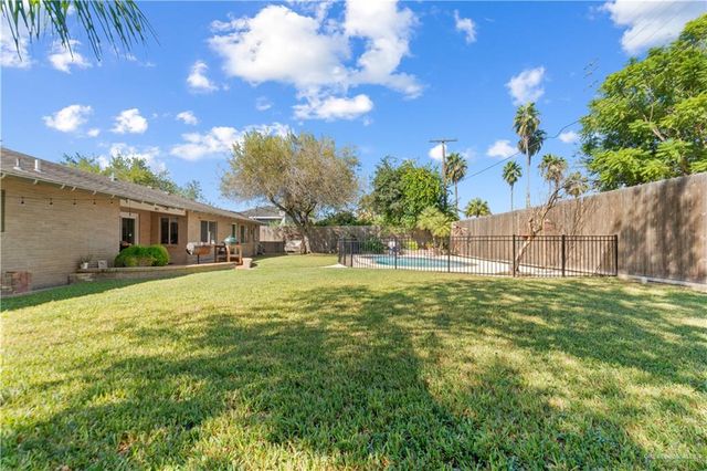 1706 W Jonquil Avenue, Mcallen, TX 78501
