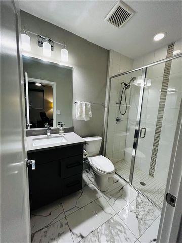 919 ARLINGTON AVENUE N, St Petersburg, FL 33705