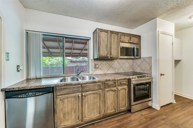 2304 Placid Drive, Carrollton, TX 75007