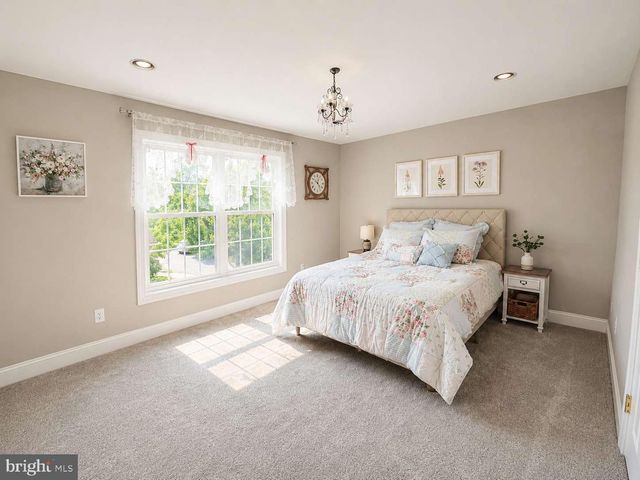 22 SHARPLEY DR, Chadds Ford, PA 19317