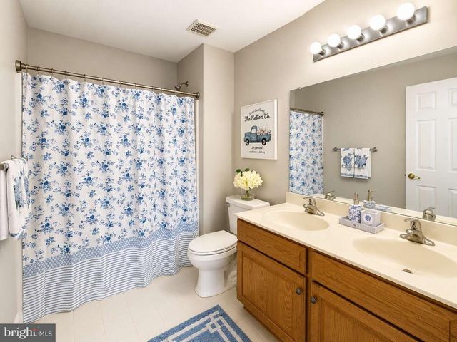 22 SHARPLEY DR, Chadds Ford, PA 19317