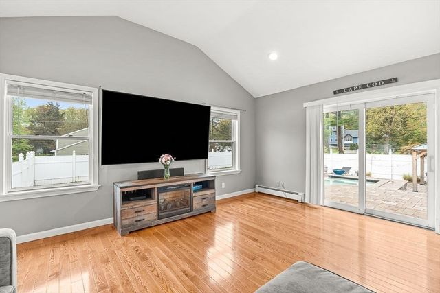 54 Mcdonald Rd, Wilmington, MA 01887
