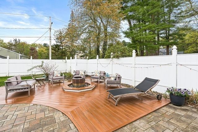 54 Mcdonald Rd, Wilmington, MA 01887