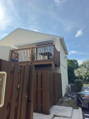 637 Executive Center Drive N 203, West Palm Beach, FL 33401