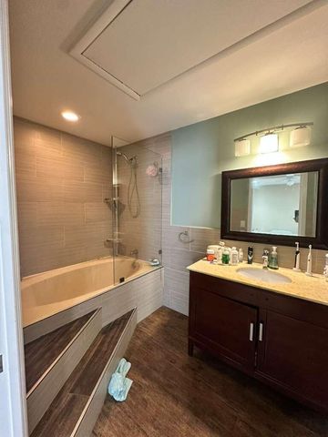 637 Executive Center Drive N 203, West Palm Beach, FL 33401