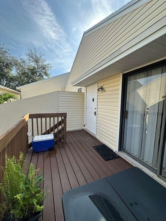 637 Executive Center Drive N 203, West Palm Beach, FL 33401