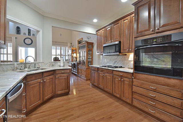 10111 Autumn Valley Lane, Knoxville, TN 37922