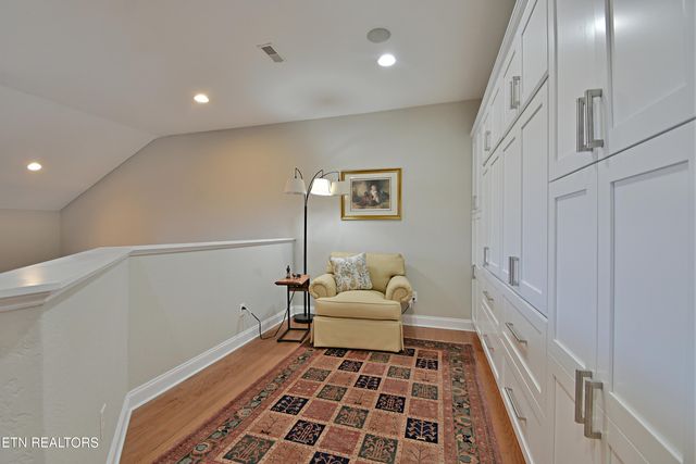 10111 Autumn Valley Lane, Knoxville, TN 37922