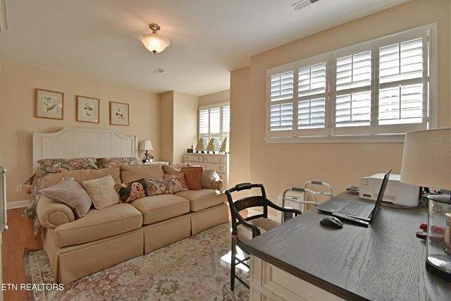 10111 Autumn Valley Lane, Knoxville, TN 37922