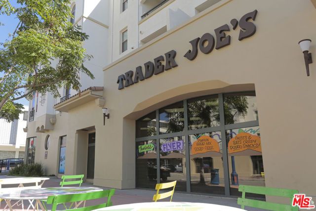 1040 E Glendon Avenue 3103, Los Angeles, CA 90024