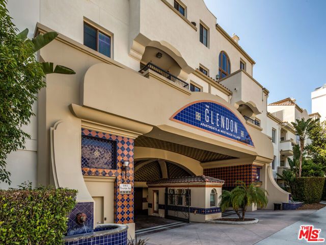 1040 E Glendon Avenue 3103, Los Angeles, CA 90024