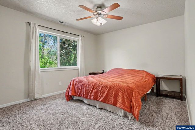 2631 Natures View Ct NW, Salem, OR 97304