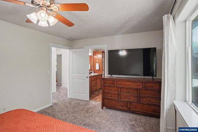 2631 Natures View Ct NW, Salem, OR 97304