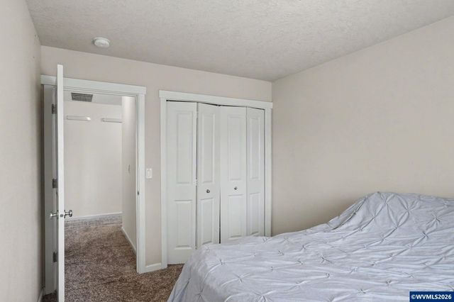 2631 Natures View Ct NW, Salem, OR 97304