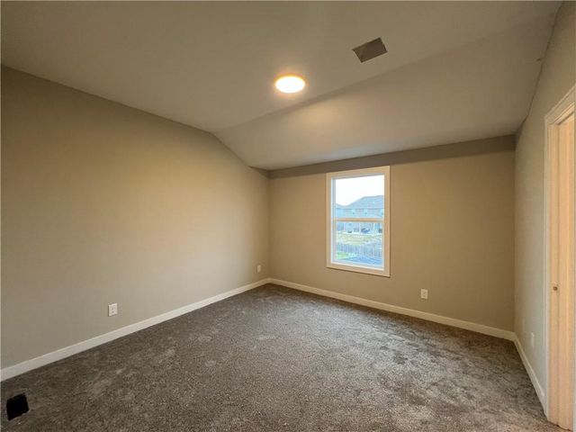 16949 S Brentwood Street, Olathe, KS 66062