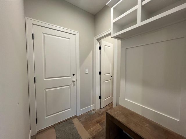 16949 S Brentwood Street, Olathe, KS 66062