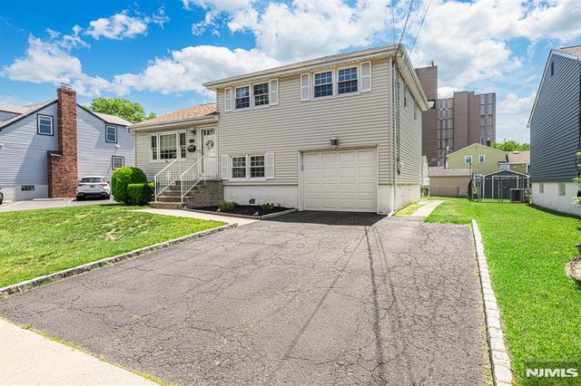 112 Berdan Street, Rochelle Park, NJ 07662