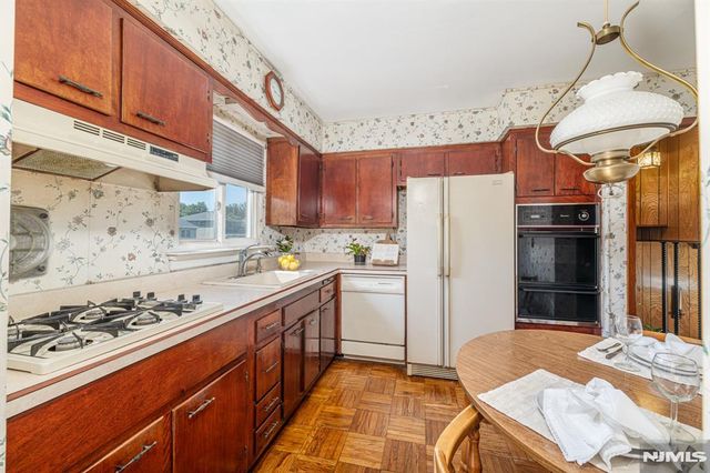112 Berdan Street, Rochelle Park, NJ 07662