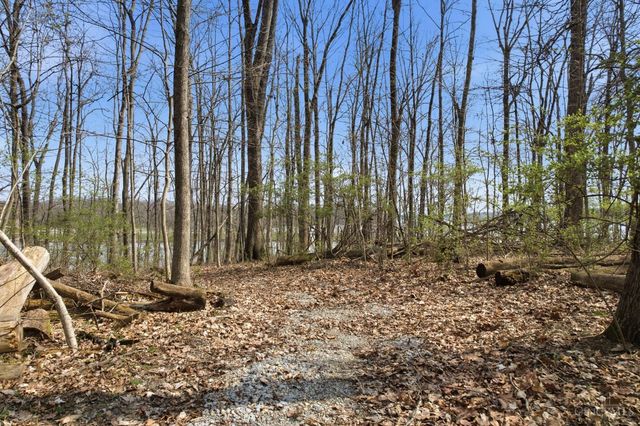 6478 E Lake Shore Drive, Hillsboro, OH 45133