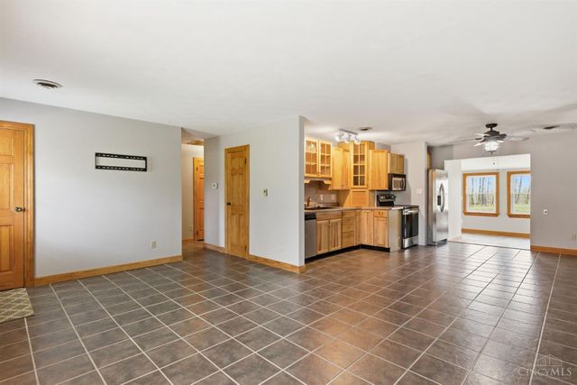 6478 E Lake Shore Drive, Hillsboro, OH 45133