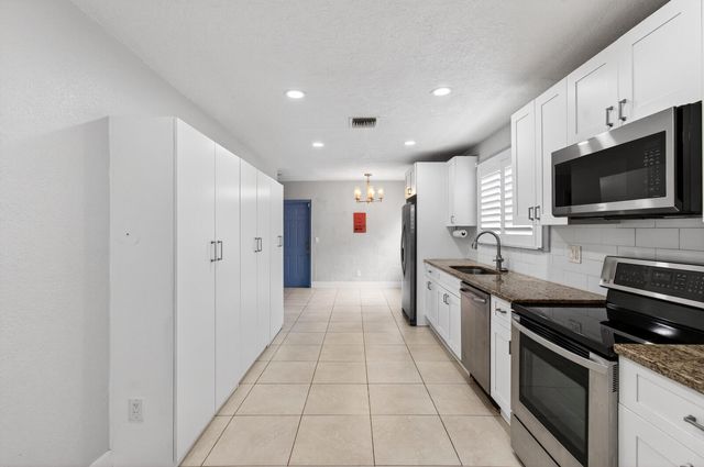 227 N M Street, Lake Worth Beach, FL 33460