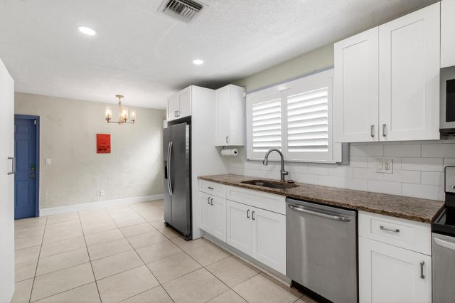 227 N M Street, Lake Worth Beach, FL 33460