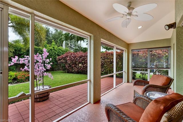 5866 Westbourgh CT, Naples, FL 34112
