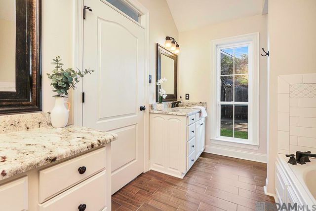 12035 Arrowood Ave, Baton Rouge, LA 70818