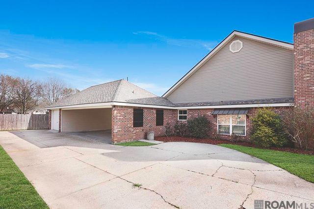 12035 Arrowood Ave, Baton Rouge, LA 70818