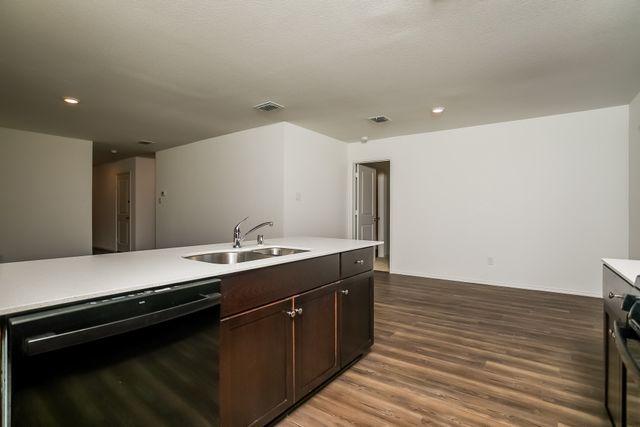 1614 RIVER CROSSING Drive, Anna, TX 75409