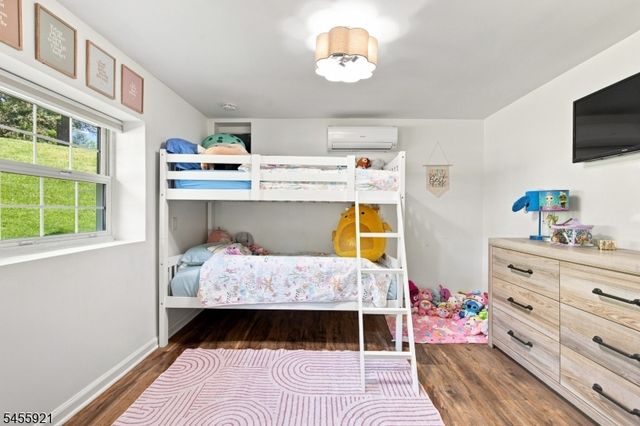 20 S Hillside Dr, Mount Olive Twp., NJ 07828