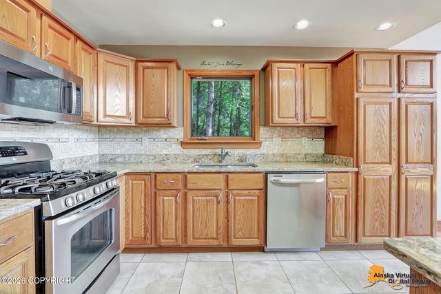 3621 Dora Avenue, Anchorage, AK 99516
