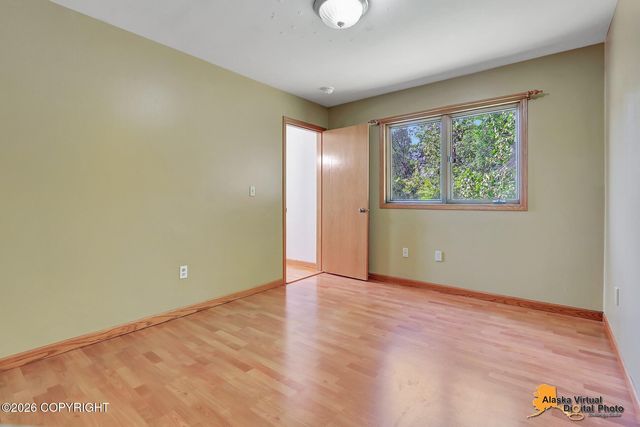 3621 Dora Avenue, Anchorage, AK 99516