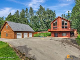 3621 Dora Avenue, Anchorage, AK 99516