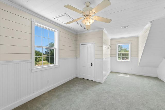 1610 County Road 463, Elgin, TX 78621